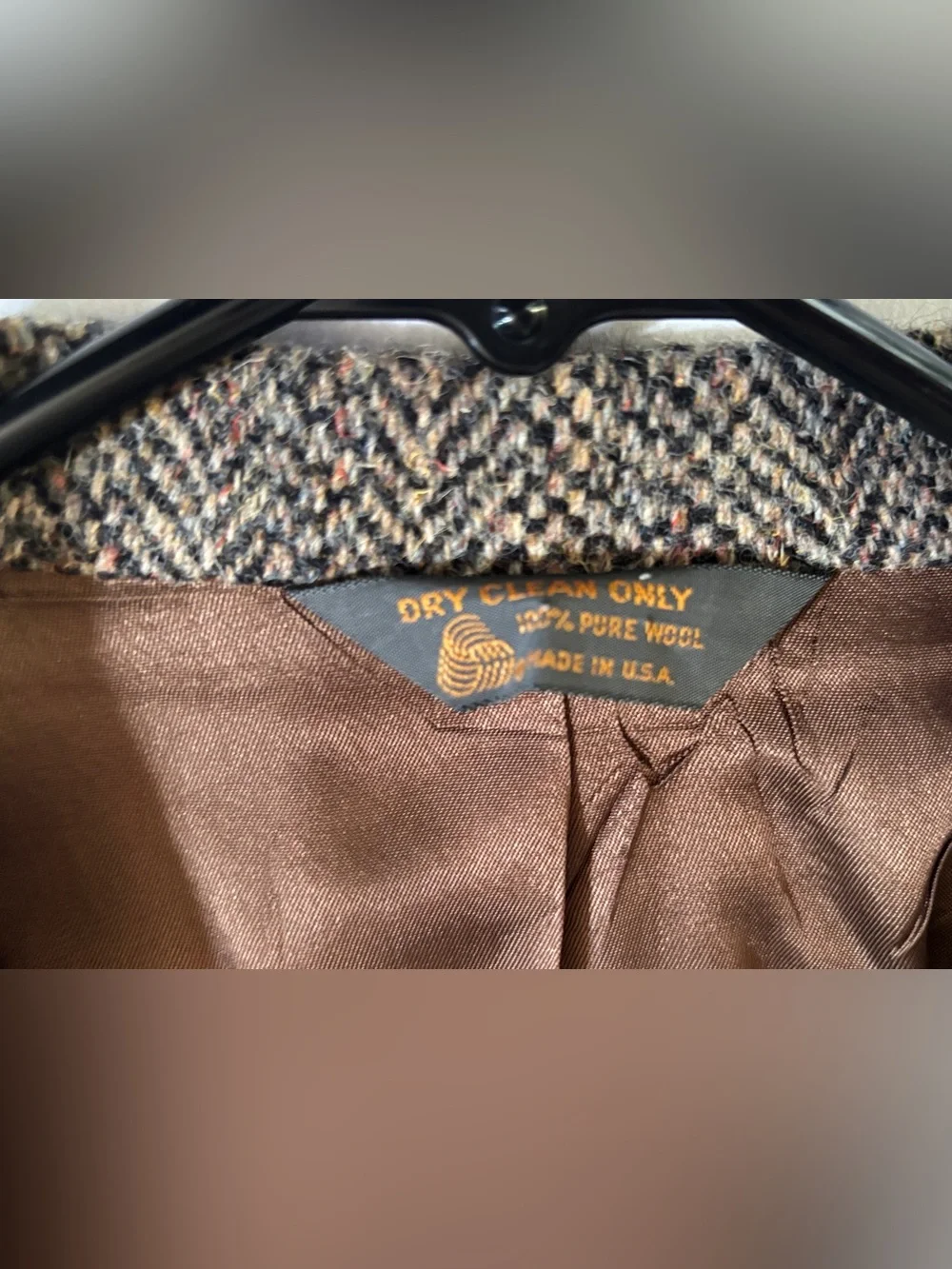 Vintage KUPP Kuppenheimer Harris Tweed Men’s Blazer 43R Wool Herringbone USA